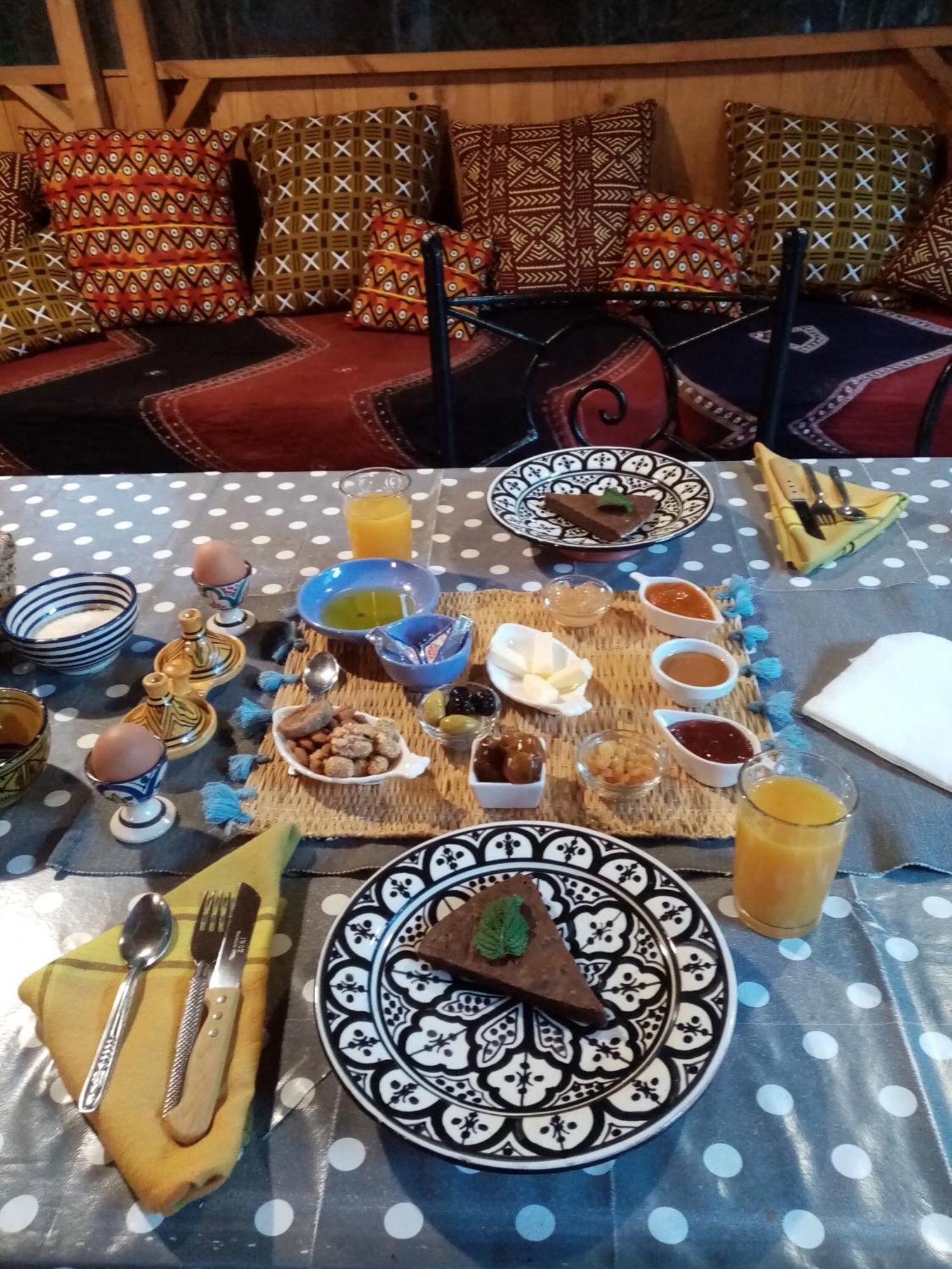 Janna D'Ifni Hotel Sidi Ifni Buitenkant foto